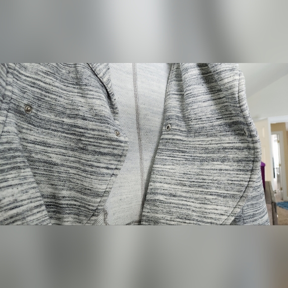 Asymmetrical Jessica Simpson jacket - Picture 2 of 4